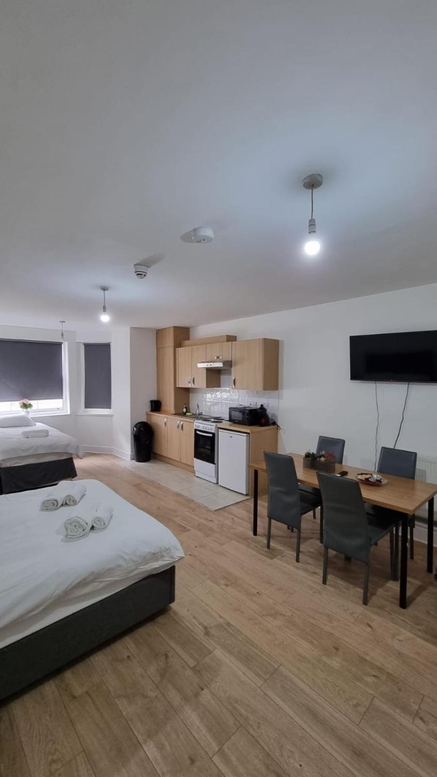 Charmstay Swiss Cottage London Exterior photo
