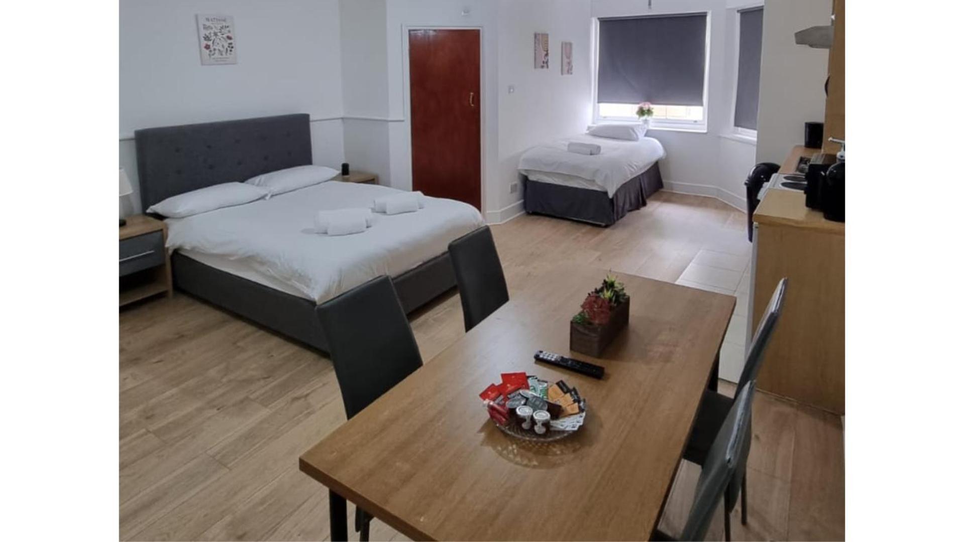Charmstay Swiss Cottage London Exterior photo